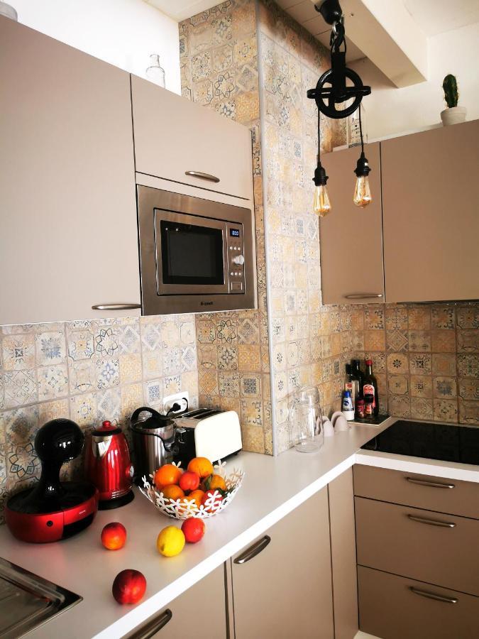 Charming Portuguese Style Apartment, For Rent "Vida A Portuguesa", "Gaivota" Alojamento Local 포티마오 외부 사진